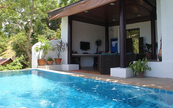 Pool and Siting Area